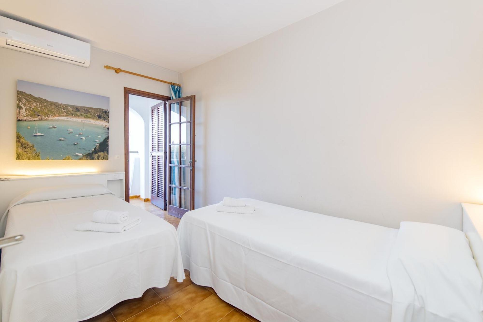 Siesta Mar Confort Cala En Porter  ภายนอก รูปภาพ